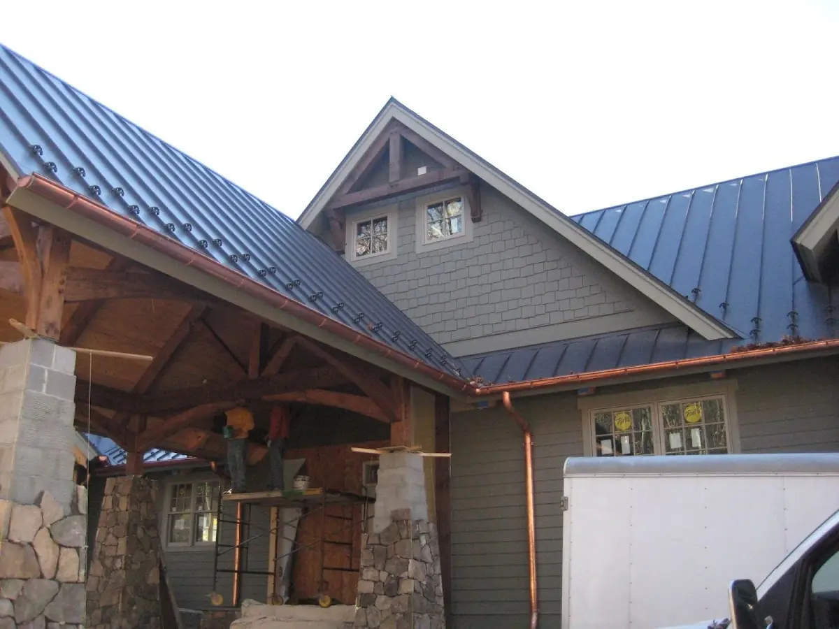 Craftsman Roofing team delivering quality roofing work in Eastside Manhattan Beach